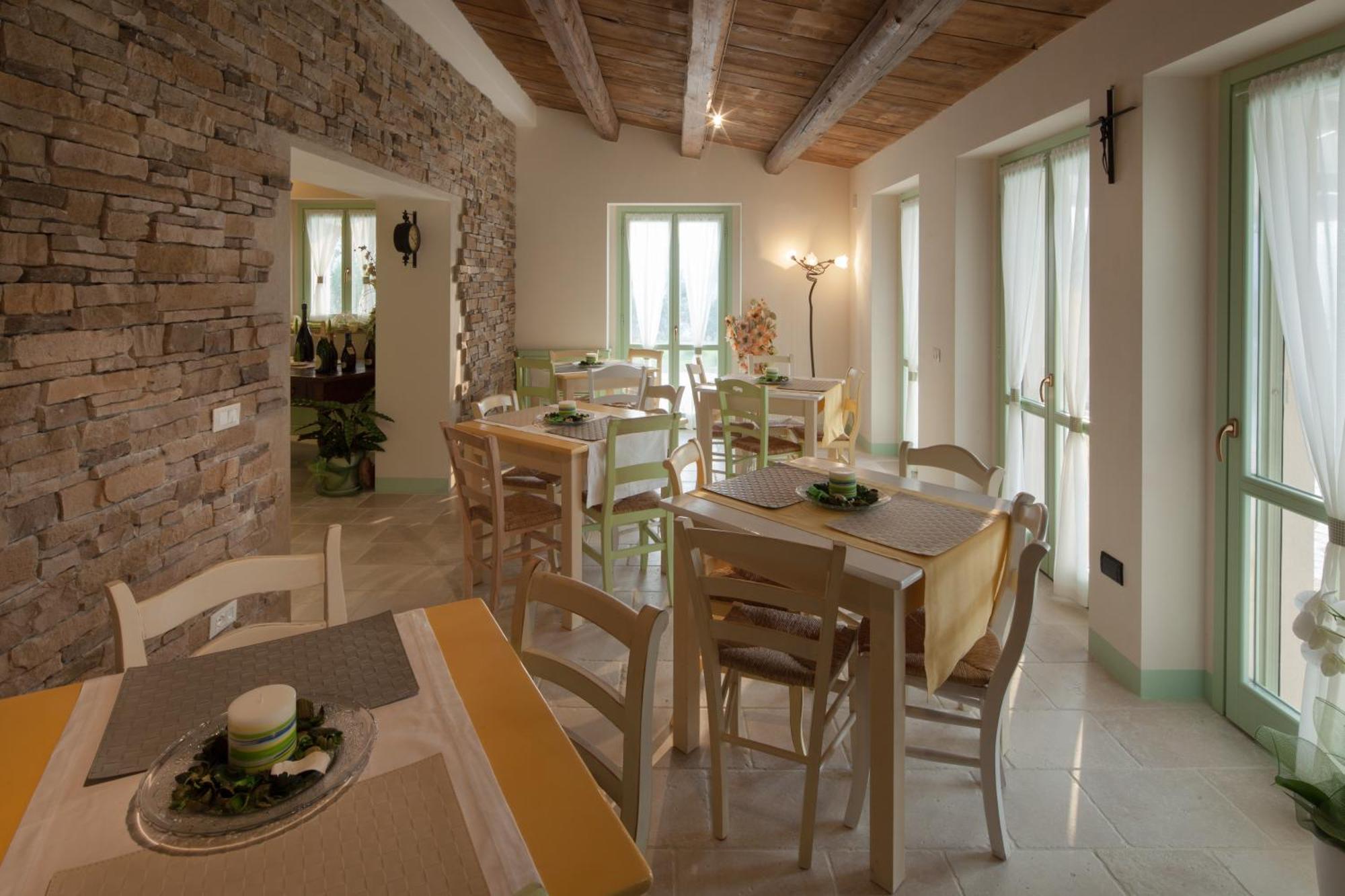 Le Maracla Country House Iesi Exteriér fotografie