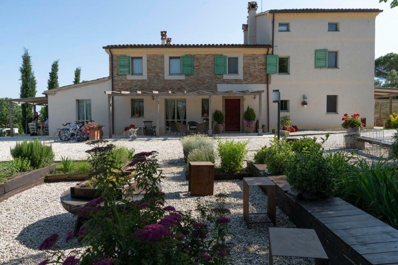 Le Maracla Country House Iesi Exteriér fotografie